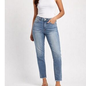 Kensie high waisted skinny light wash denim jeans